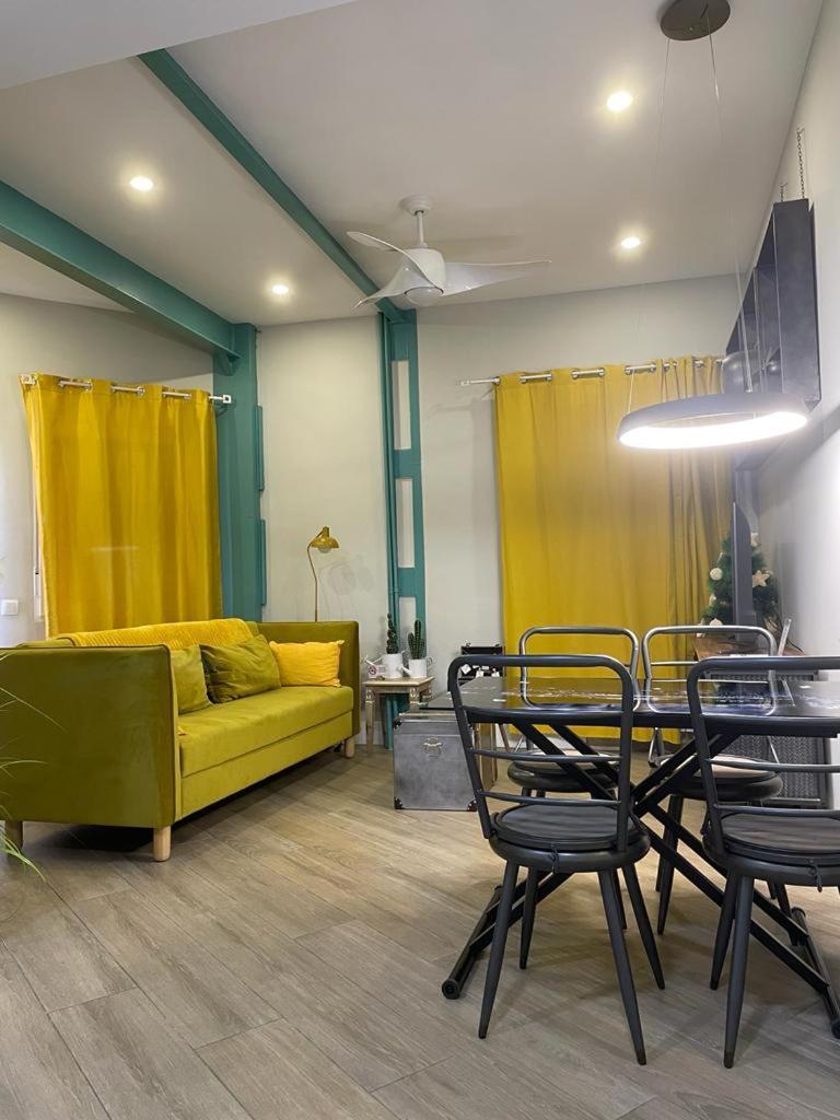 Appartement Apartamento Deluxe El Avion à Alcalá de Henares Extérieur photo